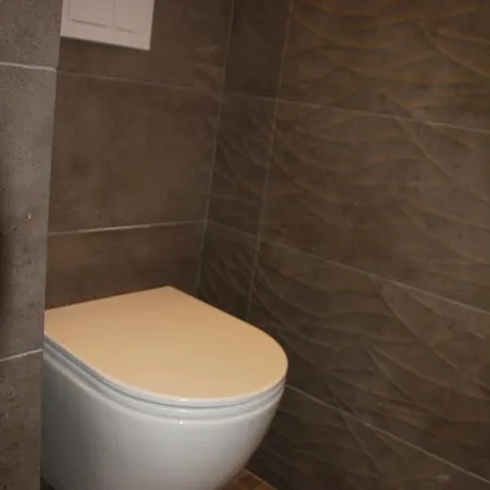 Гостевой дом Oaks Private With Private Shower *