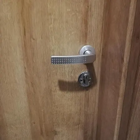 Oaks Private With Private Shower Guest house *