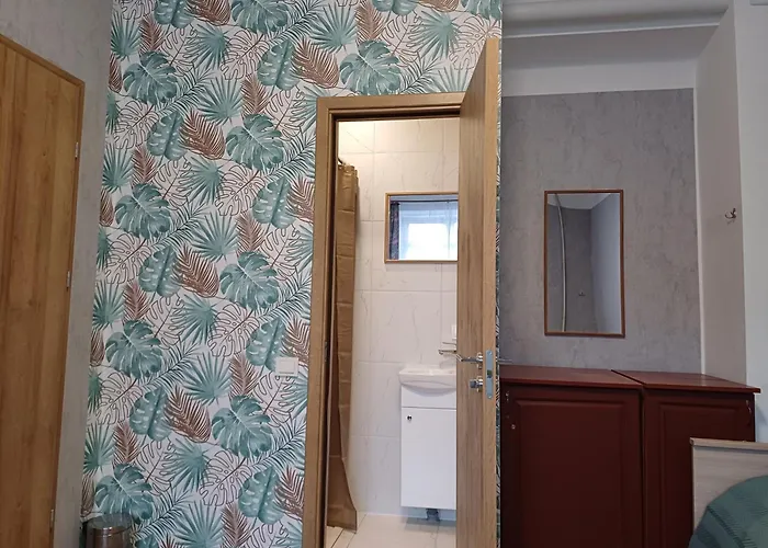 Oaks Private With Private Shower Klaipeda